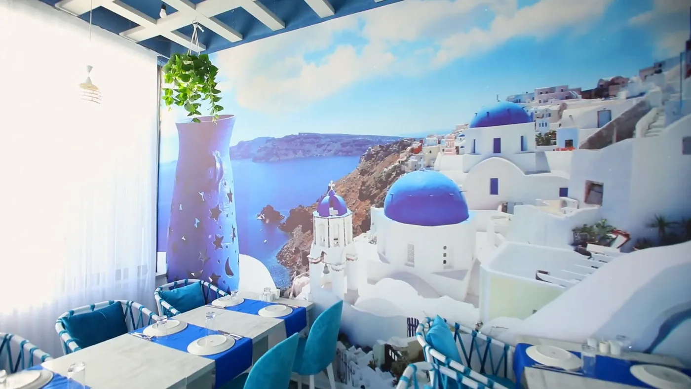 The “Santorini” mural in the hall